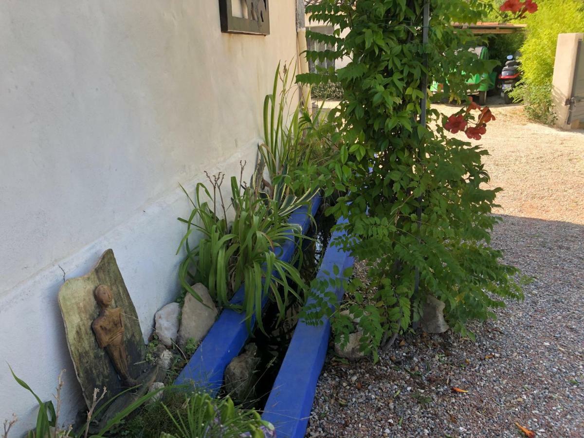 Le Luberon Des Artistes Villa Oppede Bagian luar foto